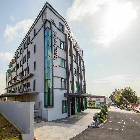 Bzz Hotel Скудай Екстериор снимка